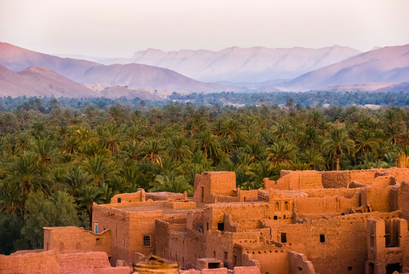 Architecture de terre et paysage marocain